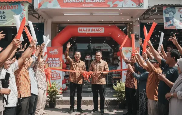 balon tepuk kayong utara